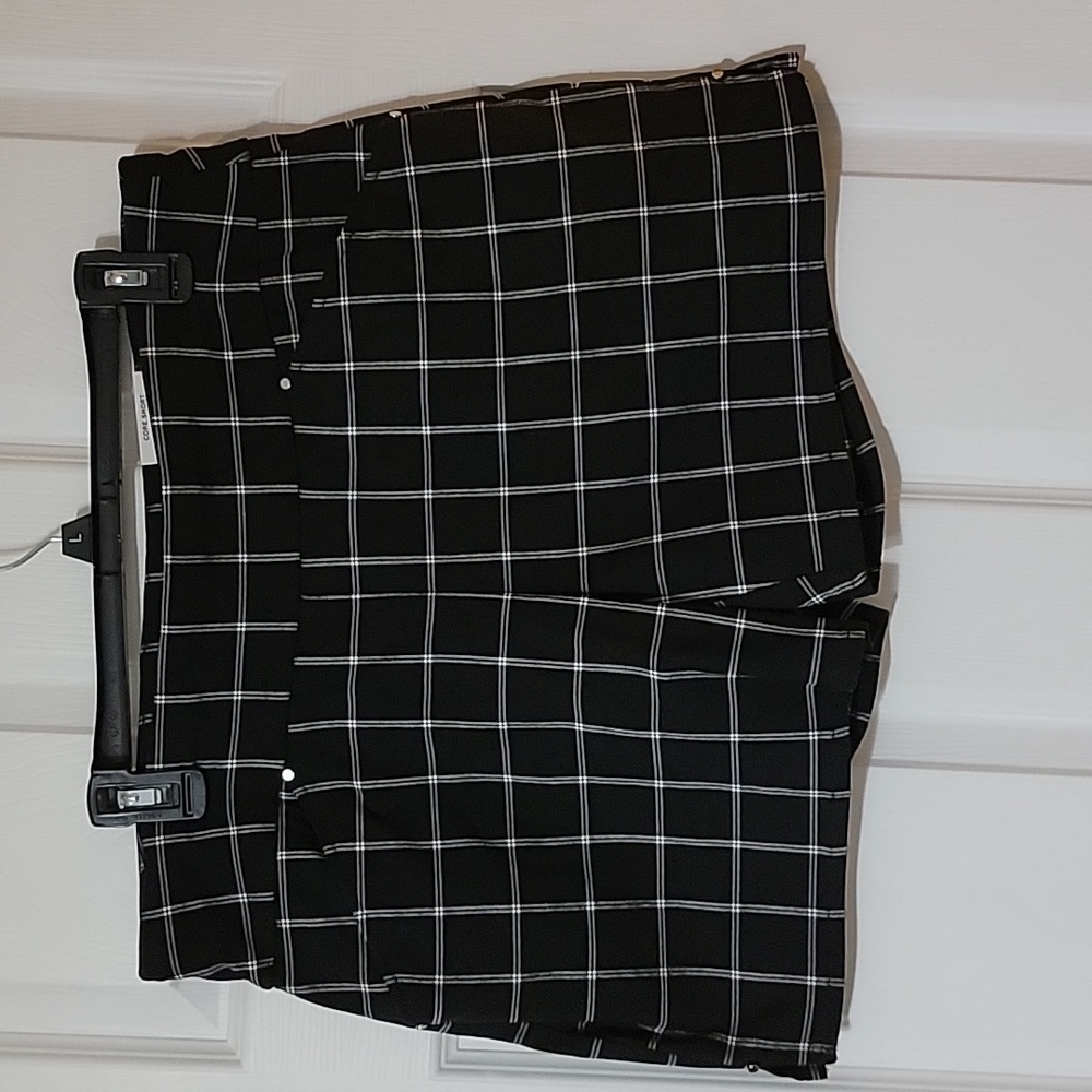 INC Dress Shorts size 12 black and white